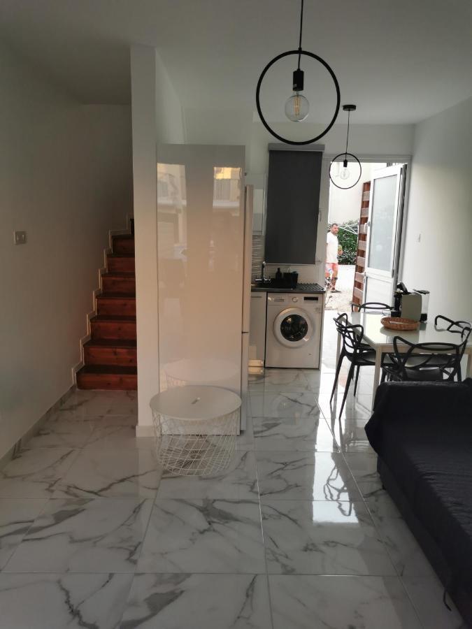 Eros Maisonette In Latchi Area Just 700 Meters Or One-Minute Drive From Polis Municipal Beach 외부 사진