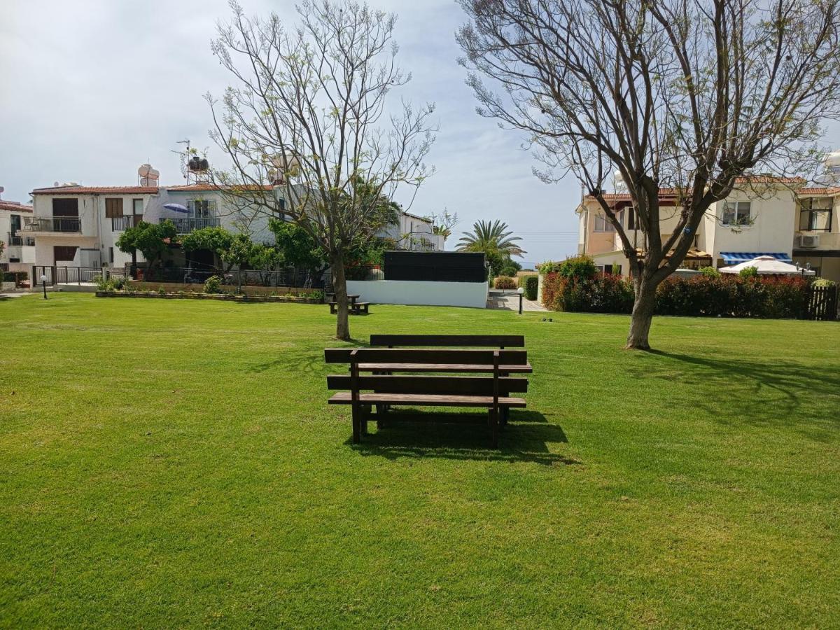 Eros Maisonette In Latchi Area Just 700 Meters Or One-Minute Drive From Polis Municipal Beach 외부 사진